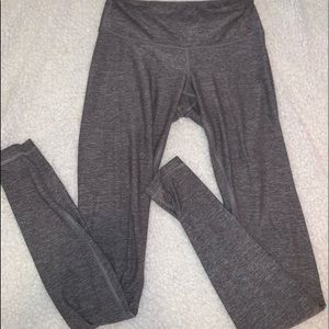 GREY LULULEMON LEGGINGS